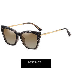 C6 - Animal Print