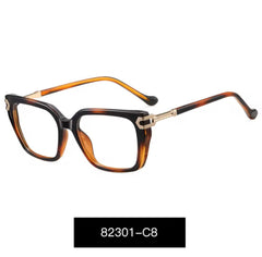 C8 - Animal Print