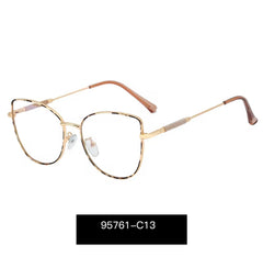 C13 - Animal Print
