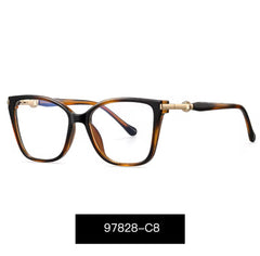 C8 - Animal Print